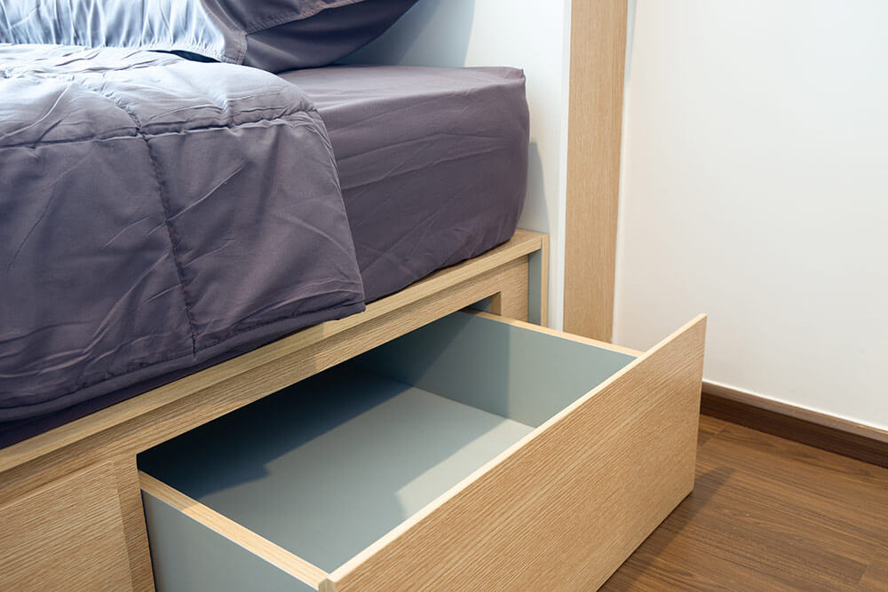 Storage under bed with drawers